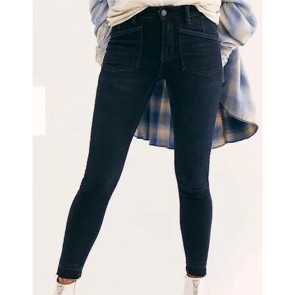 Free People Denim - We the Free People Ivy Denim Released Raw Hem Skinny Jean Waist Size 28 $98 NWT
